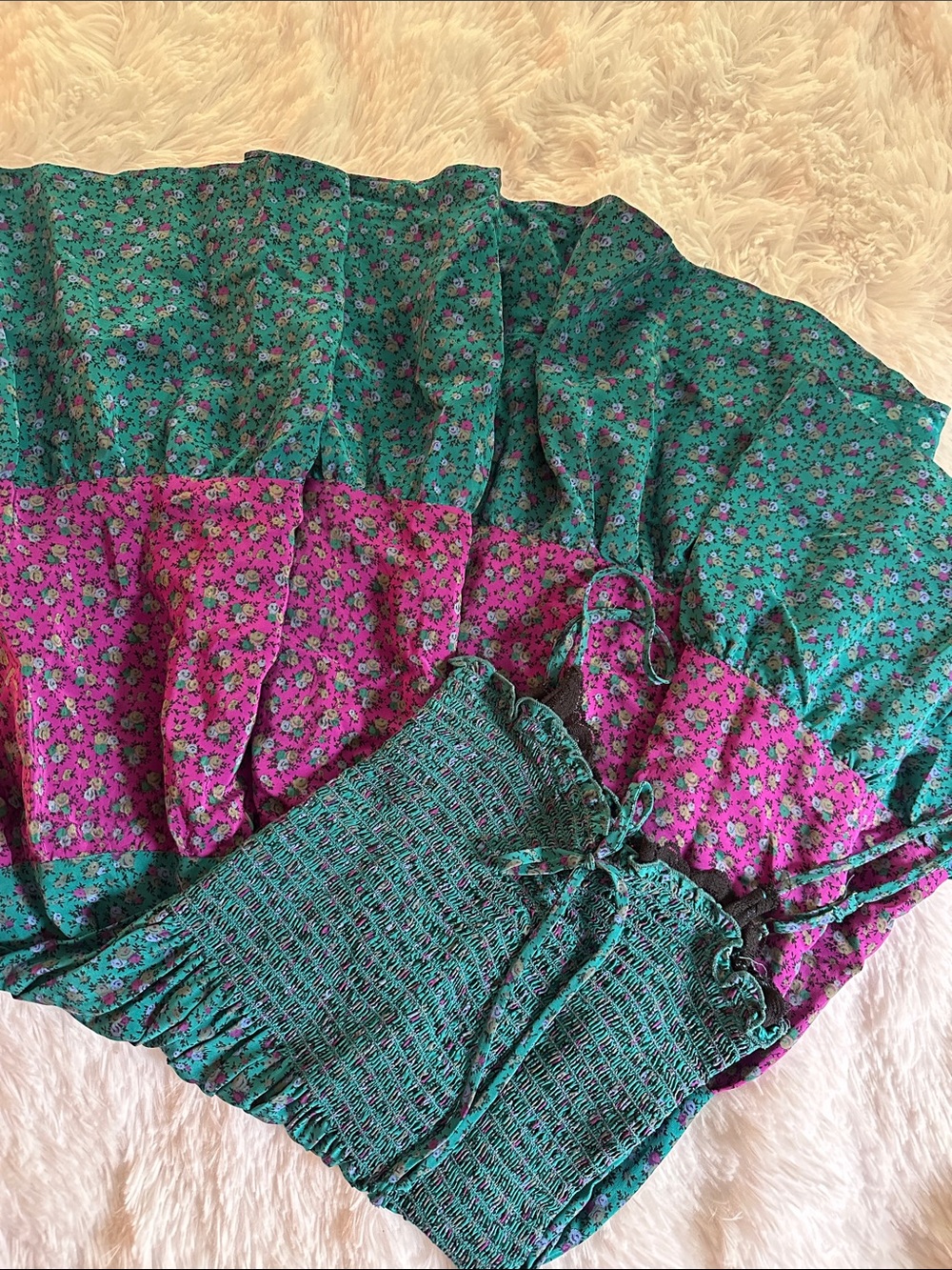 Vintage Y2K Betsey Johnson Teal Floral High-Low Milkmaid Dress with Lace Trim 4 - Picture 5 of 11